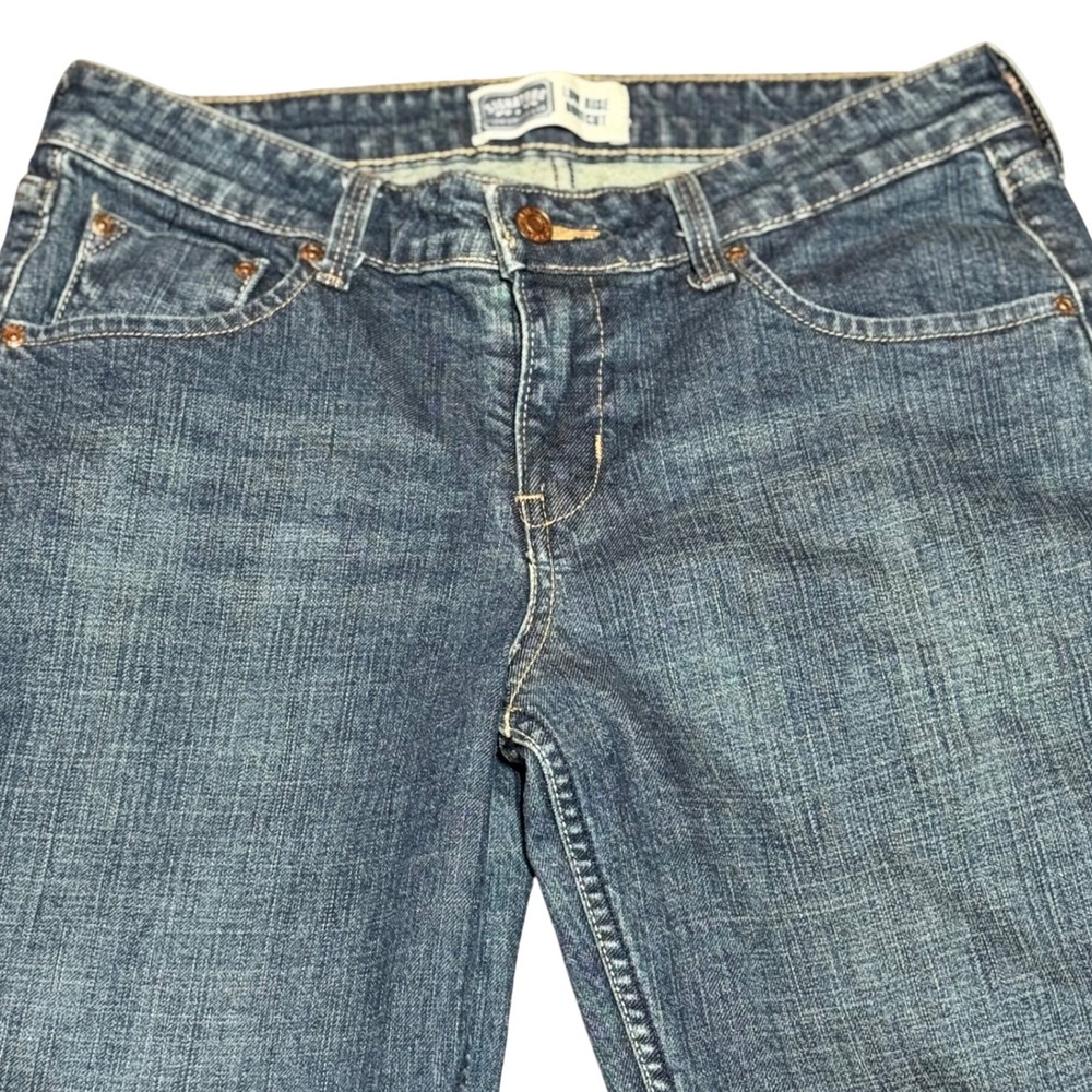 Vintage 2000's Signature Levi Strauss LowRise Bootcut Jeans Medium Wash 8M Women - Picture 2 of 8